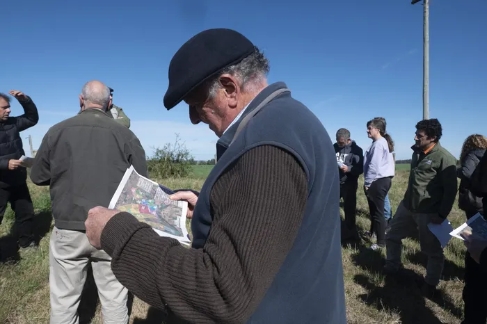 Estancia María Dolores, el 30 de julio, durante la visita de autoridades y aspirantes a colonos. · Foto: Alessandro Maradei
