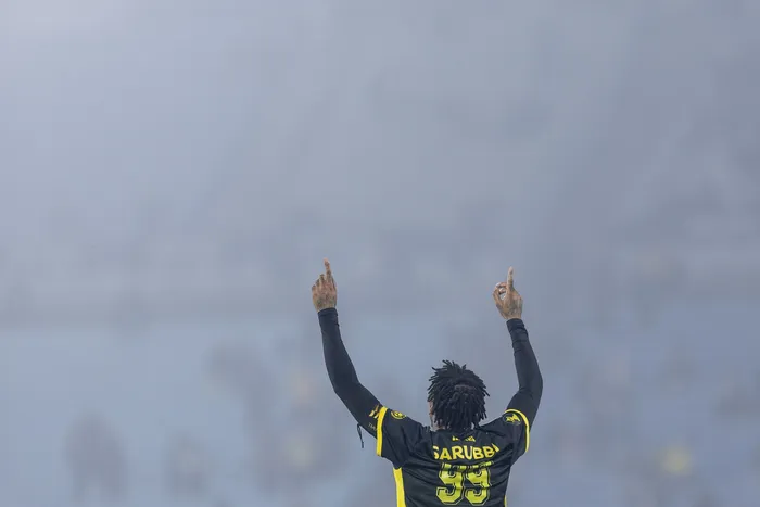 Abel Hernández, el 5 de agosto, tras convertir el tercer gol de su equipo ante Wanderers, en el estadio Centenario. · Foto: Rodrigo Viera Amaral