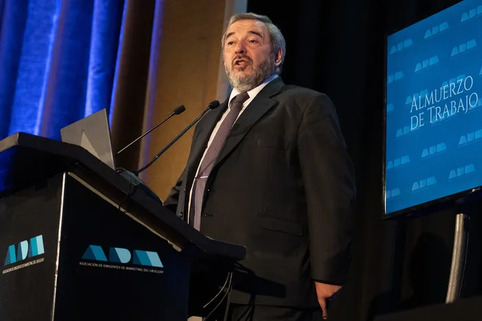 Mario Bergara, en los almuerzos de ADM, el 12 de agosto. · Foto: Alessandro Maradei