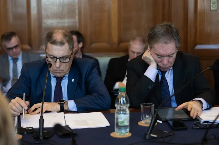 Gabriel Oddone y Martín Vallcorba, el 19 de agosto, en el Parlamento. Foto: Alessandro Maradei