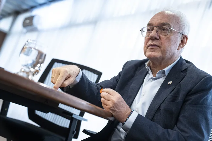 Foto principal del artículo 'Acuerdo con EFTA: Lubetkin se reunió con el presidente de Suiza y destacó cuota de “2.000 toneladas de miel libre de aranceles”' · Foto: Ernesto Ryan