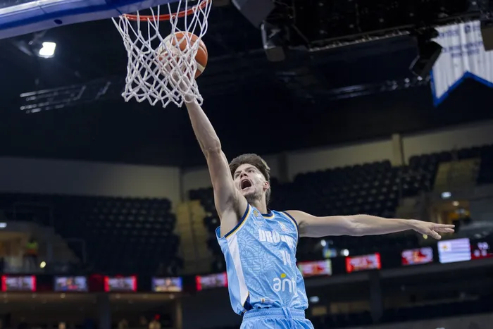 Joaquín Rodríguez, de Uruguay, el 27 de agosto, durante el partido ante Bahamas, en el Antel Arena. · Foto: Rodrigo Viera Amaral