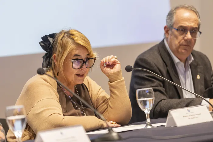 Sandra Lazo y José Carlos Mahía, el 9 de setiembre, en la Torre Ejecutiva. · Foto: Rodrigo Viera Amaral