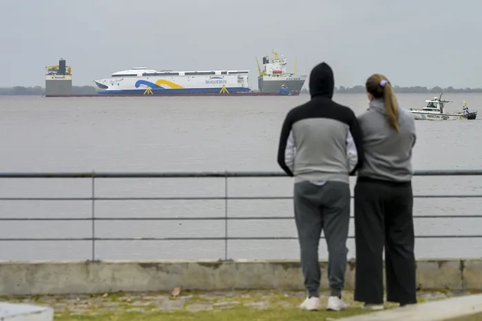 Llegada del barco China Zorrilla al puerto de Nueva Palmira. · Foto: Ignacio Dotti