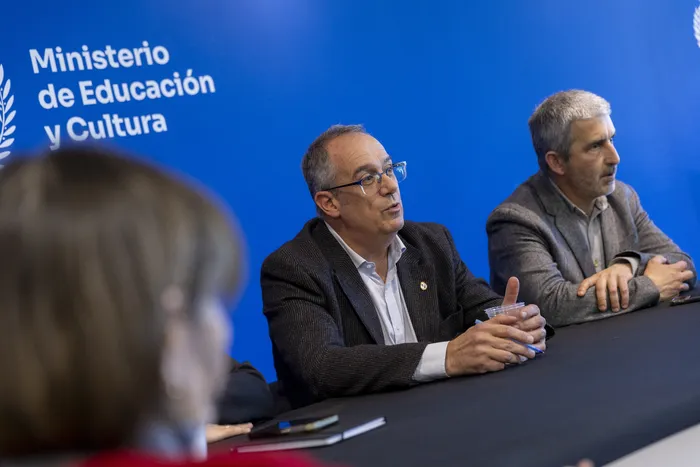 José Carlos Mahía y Pablo Caggiani, el 1 de octubre, en el Ministerio de Educación y Cultura. · Foto: Rodrigo Viera Amaral