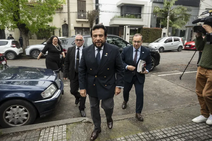 Félix Ulloa, vicepresidente de El Salvador, el 8 de octubre, en Punta Carretas · Foto: Inés Guimaraens