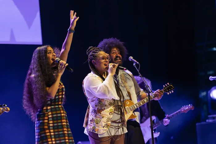 Julieta Rada, Lucila Rada y Matías Rada, el 10 de octubre, en el Auditorio Nacional del Sodre. · Foto: Rodrigo Viera Amaral