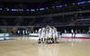 El plantel de Aguada, tras un partido de play off, el 9 de noviembre de 2020, en el Antel Arena. · Foto: Mariana Greif El plantel de Aguada, tras un partido de play off, el 9 de noviembre de 2020, en el Antel Arena. · Foto: Mariana Greif