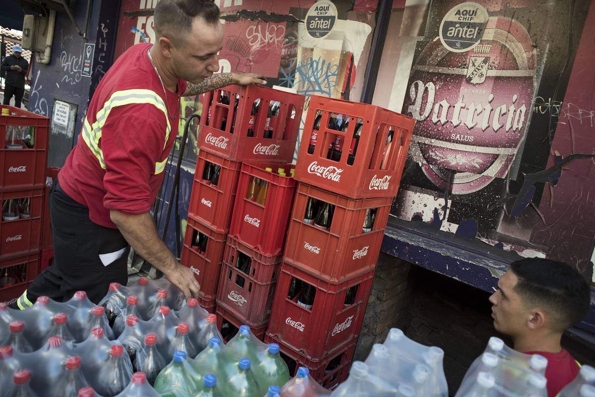 Tras fracaso de acuerdo sobre despidos, trabajadores de Coca Cola