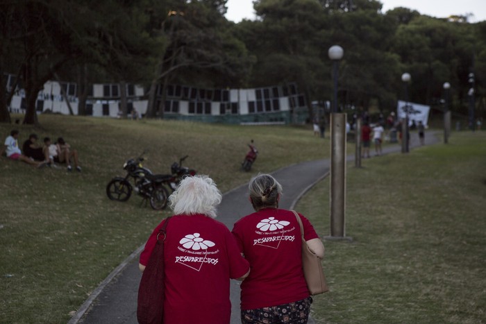 Memorial de los Detenidos Desaparecidos, ubicado en el parque Vaz Ferreira, en el Cerro (archivo, 2020). · Foto: Ernesto Ryan