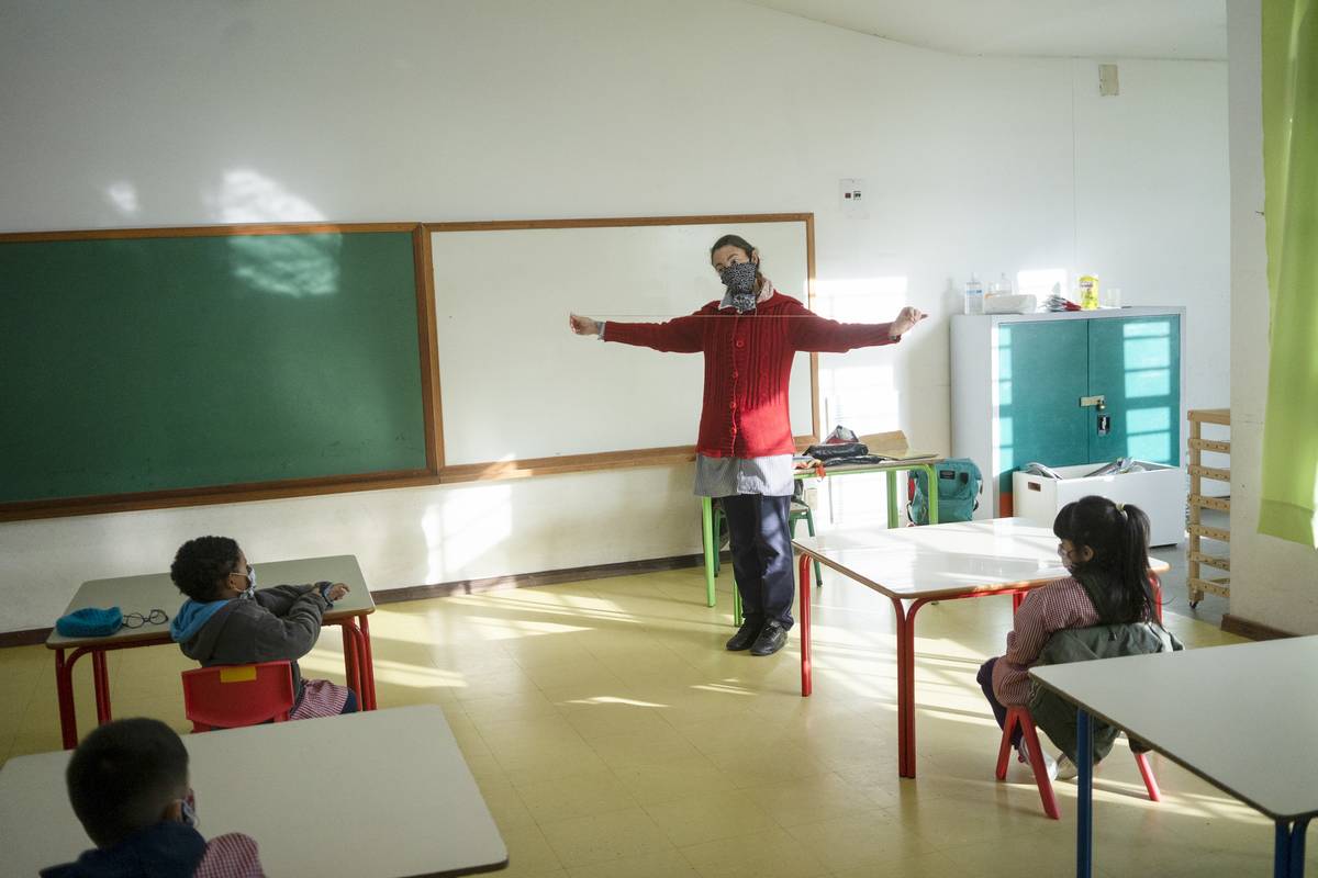 Retorno escalonado en educación inicial no comprende a los privados, aclaró  Robert Silva | la diaria | Uruguay