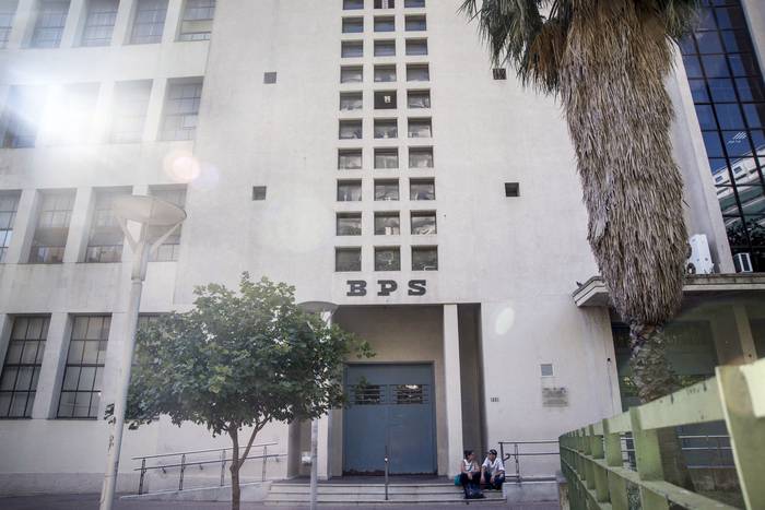 Banco de Previsión Social, en Montevideo (archivo, enero de 2021). · Foto: Natalia Rovira