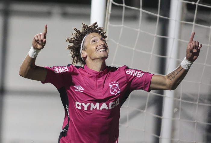 Maximiliano Perez de Wanderers tras el gol de Wanderers a Danubio, este miércoles, en el Parque Viera.

 · Foto: .