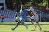 Enzo Borges, de Cerro Largo, y Juan Ignacio Quintana, de River Plate, en el Parque Saroldi. Enzo Borges, de Cerro Largo, y Juan Ignacio Quintana, de River Plate, en el Parque Saroldi.