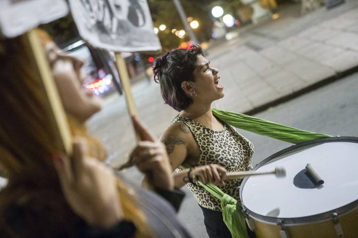 Alerta feminista por la avenida 18 de Julio de Montevideo (archivo, marzo de 2021).


 · Foto: .