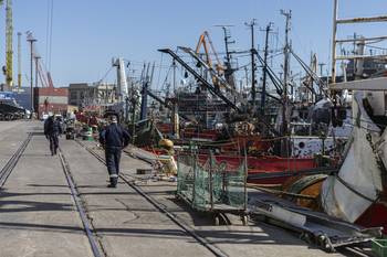 Zona de barcos pesqueros en el puerto de Montevideo (archivo). · Foto: Ernesto Ryan