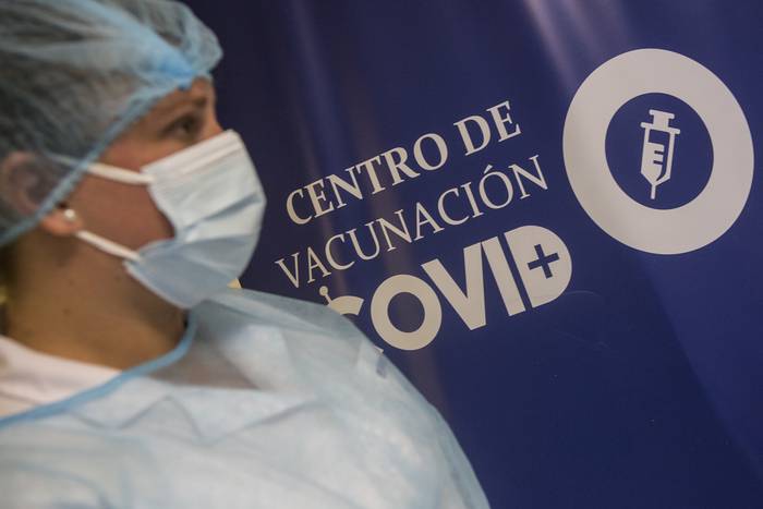 Vacunatorio en Montevideo (archivo, marzo de 2021). · Foto: .
