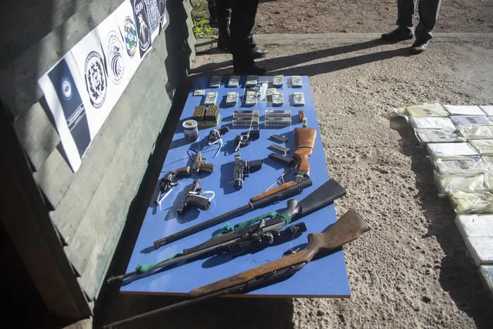 Incautación de cocaína, dinero, armas y vehículos (archivo) · Foto: Alessandro Maradei
