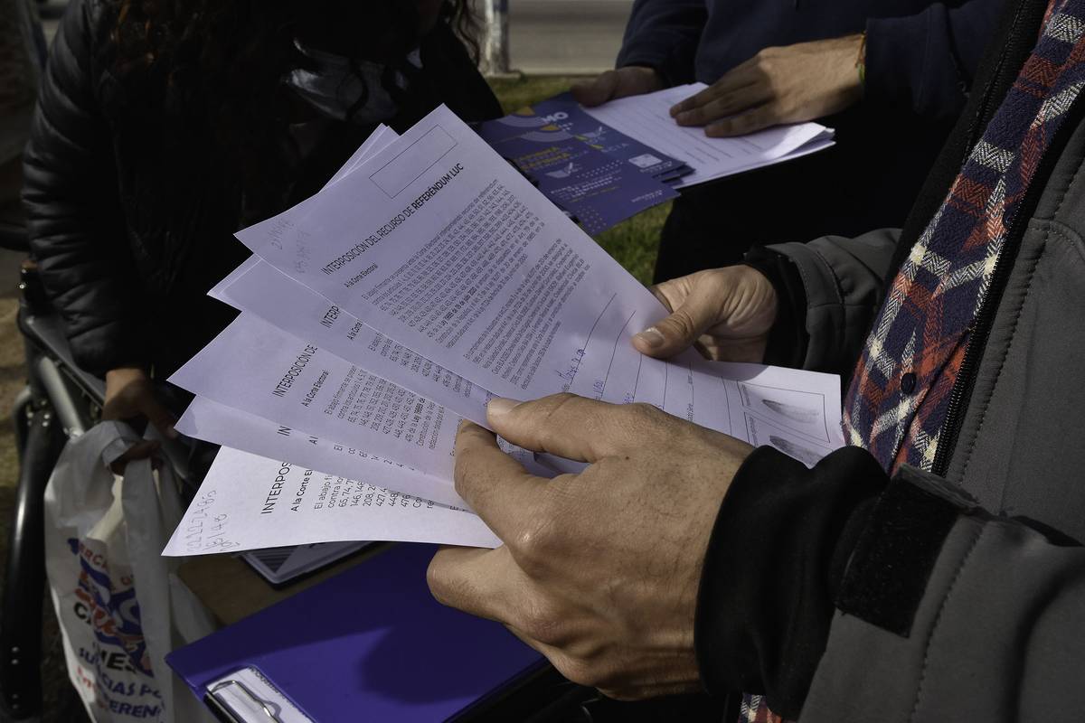 Los últimos días de la campaña contra la LUC en Colonia: hasta el momento se juntaron 20.000 firmas - Vimarsana News