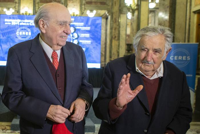 Julio María Sanguinetti y José Mujica. (archivo, agosto de 2021) · Foto: Ernesto Ryan
