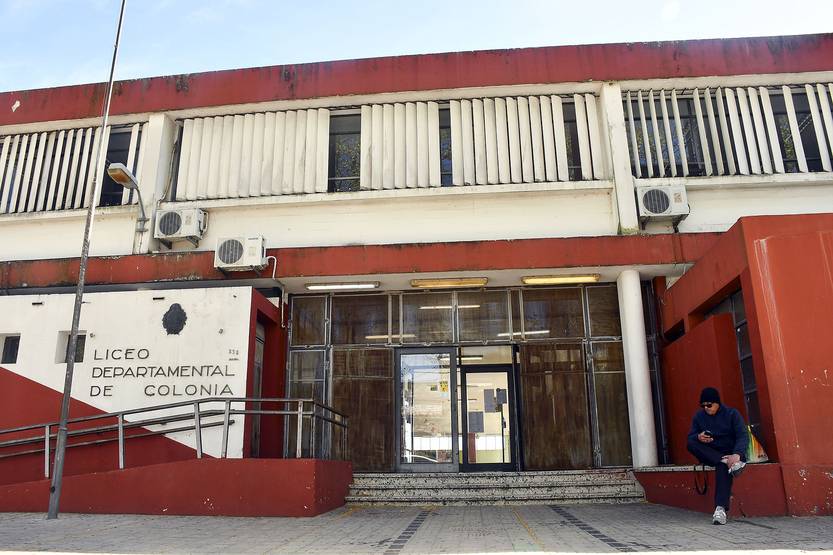 liceo colonia RS90873_20210921ID_0001