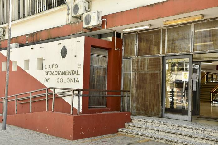 Liceo Juan Luis Perrou, en Colonia (archivo, setiembre de 2021). · Foto: Ignacio Dotti