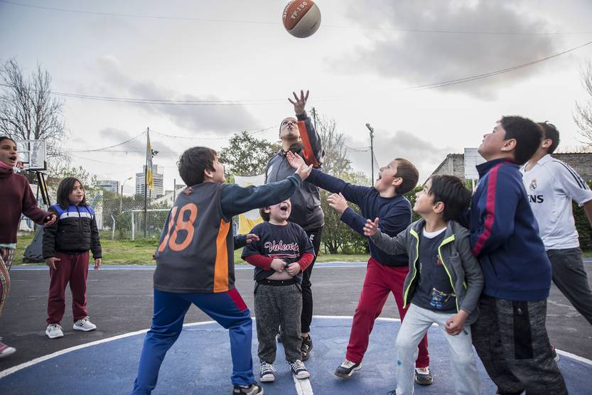 16.17 20211028 Suple Garra escuelita de basquetbol