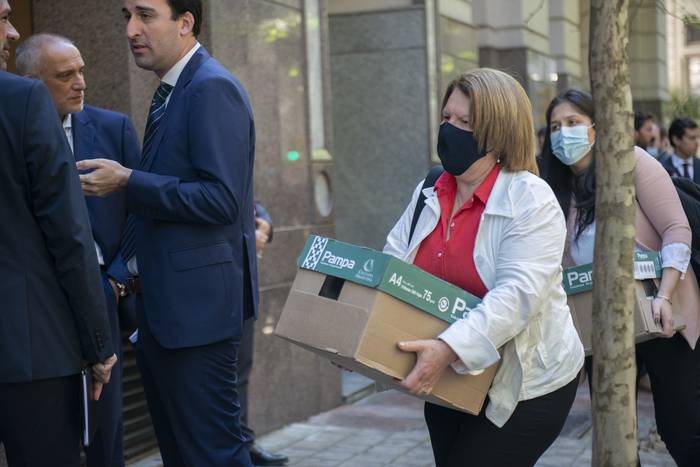 Darviña Viera, ingresando a Tribunales, el 18 de octubre, en Montevideo · Foto: Alessandro Maradei