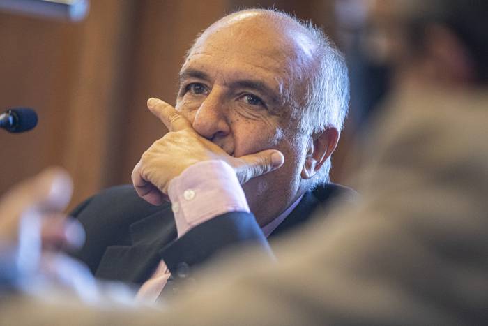 Guillermo Domenech en la Comisión de Constitución y Legislación (archivo, octubre de 2021). · Foto: .