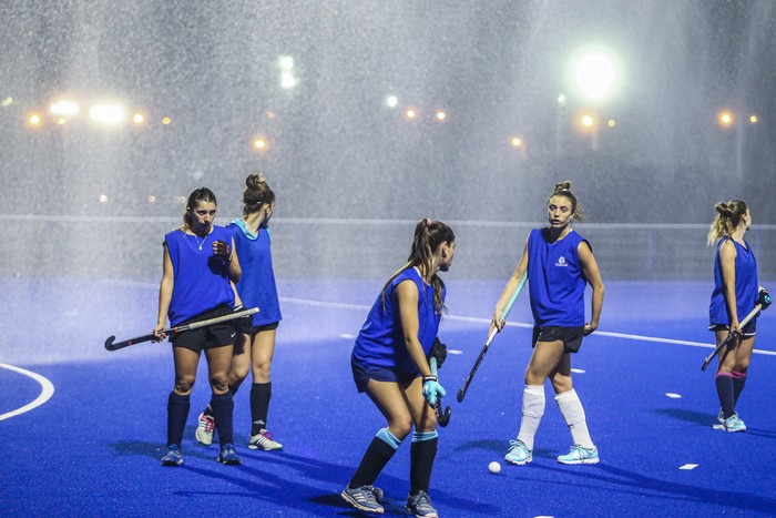 Entrenamiento de las Cimarronas. · Foto: .