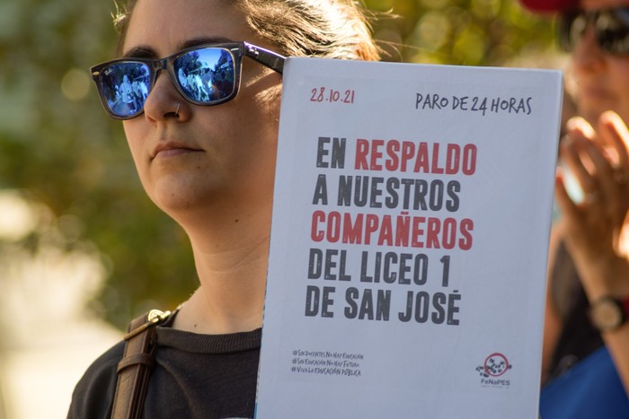 Movilización en apoyo a los profesores destituidos (archivo, octubre de 2021). · Foto: Paola Alcorta