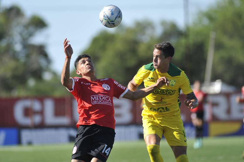 20220303 garra previa uruguayo