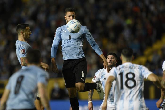 Uruguay y Argentina, por las Eliminatorias, en el estadio Campeón del Siglo (archivo, noviembre de 2021). · Foto: Fernando Morán