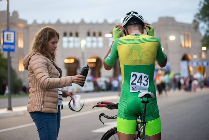 Prólogo de la Vuelta Ciclista del Uruguay en Colonia. Foto: Alessandro Maradei