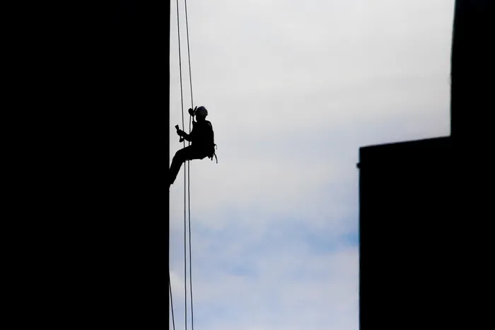 Foto principal del artículo 'Reflexiones descolgadas para un mundo en construcción. Capítulo 1. ¿Qué está pasando en este planeta?' · Foto: Ernesto Ryan