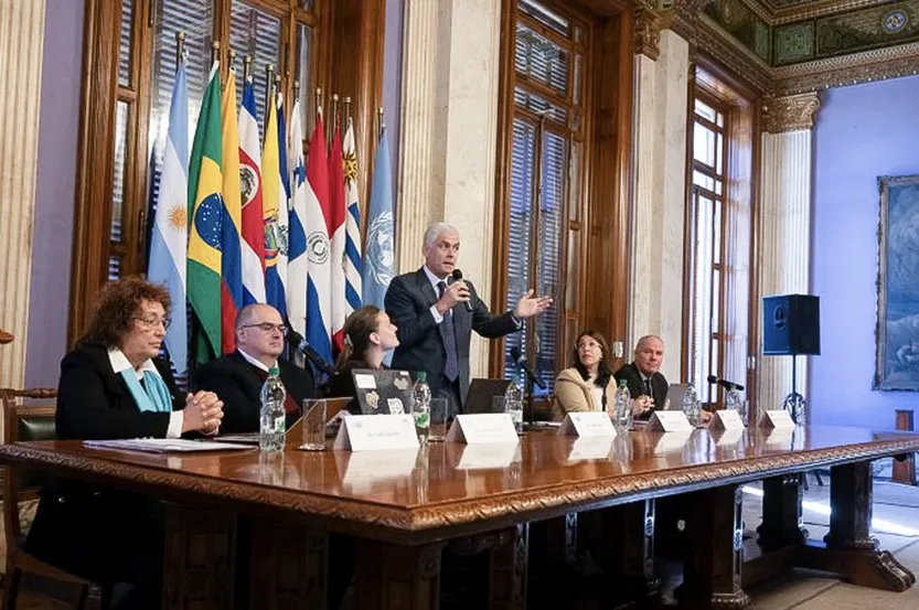 20260324 Cumbre Parlamento