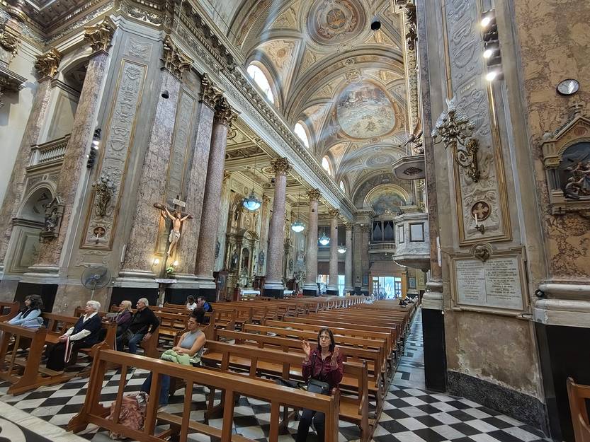 El papa que viajaba en la Línea A 3