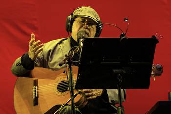 Silvio Rodríguez, en México (archivo, setiembre de 2022). Foto: Alexis del Castillo, Secretaría de Cultura de la Ciudad de México, bajo licencia Creative Commons.