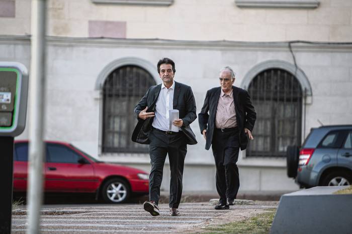 Pablo Ferrari, el 15 de febrero, a la llegada al Hotel NH Columbia. · Foto: Camilo dos Santos