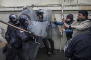 Trabajadores de la pesca son reprimidos, el 5 de junio de 2024, en el Ministerio de Trabajo y Seguridad Social	
Foto: Ernesto Ryan