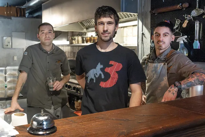 Lucas Arbes, Juan José Espósito y Renzo Sanabria. · Foto: Martin Hernández Müller