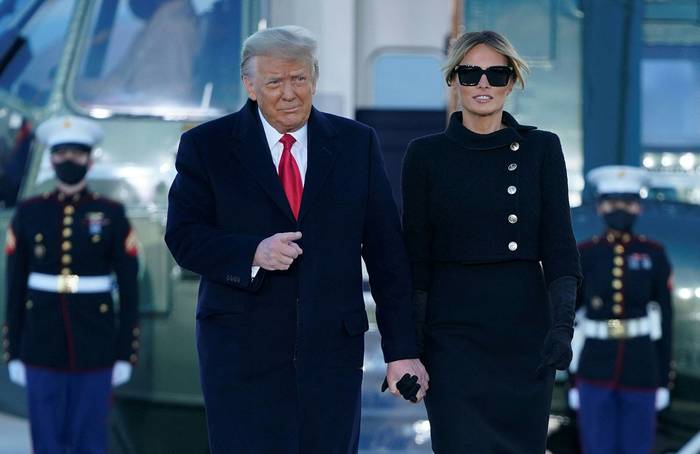 Donald Trump y Melania Trump, en la Base Conjunta Andrews en Maryland, Estados Unidos (archivo, enero de 2021). · Foto: Alex Edelman, AFP