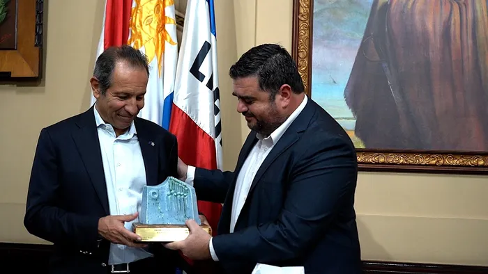 Foto principal del artículo 'Delegación de la Unión Europea puso el foco en oportunidades que surgen para Paysandú con el acuerdo con el Mercosur' · Foto: Intendencia de Paysandú