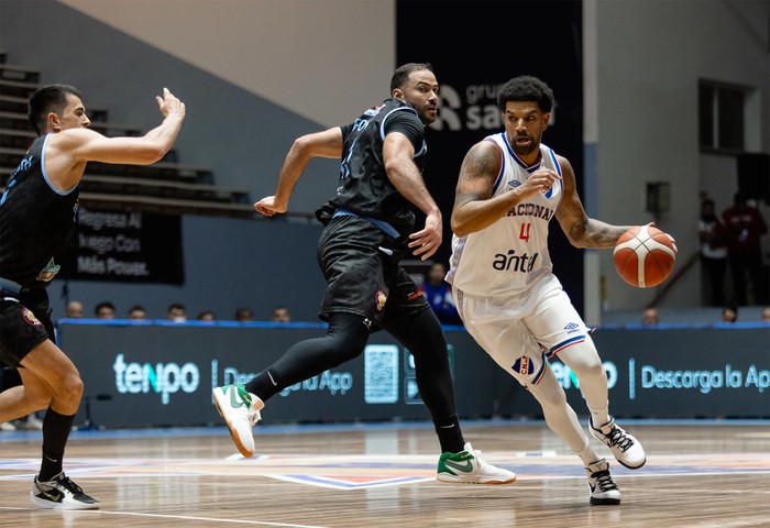 Nacional y Ancud, el 14 de octubre, por la Liga Sudamericana. Foto: FIBA