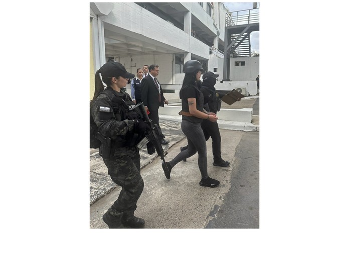 Gianina García Troche, extraditada desde España a Paraguay (archivo, mayo de 2025).