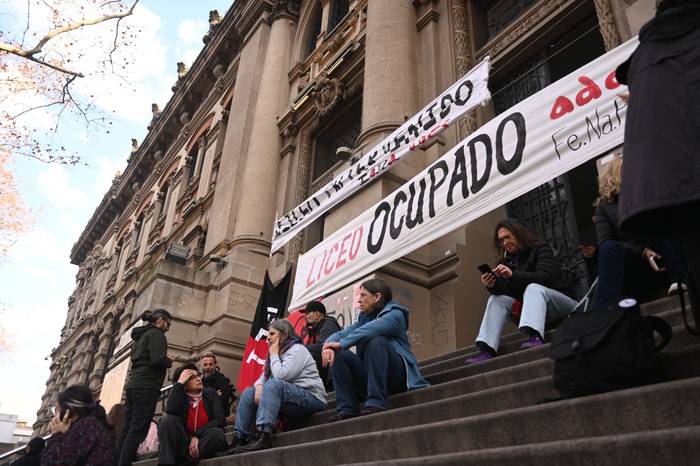 Ocupación del IAVA, el 1º de agosto, en Montevideo. · Foto: Mara Quintero