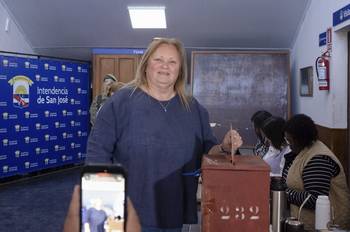Ana Bentaberri, intendenta reelecta de San José. · Foto: Germán de Armas Espósito