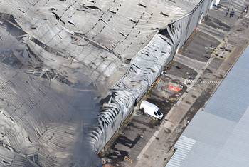 Incendio en las instalaciones de la empresa Nordex. Foto: Dirección Nacional de Bomberos.