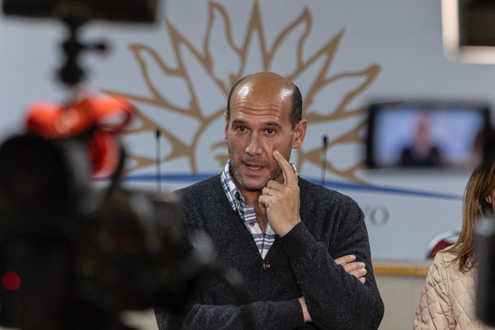 Martín Lema, el 29 de julio, en una rueda de prensa en el Palacio Legislativo. · Foto: Ernesto Ryan