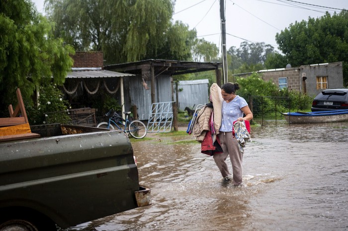 Inundación y evacuaciones en el barrio La Estación, de la ciudad de Rosario. (archivo, marzo de 2024) · Foto: Ignacio Dotti